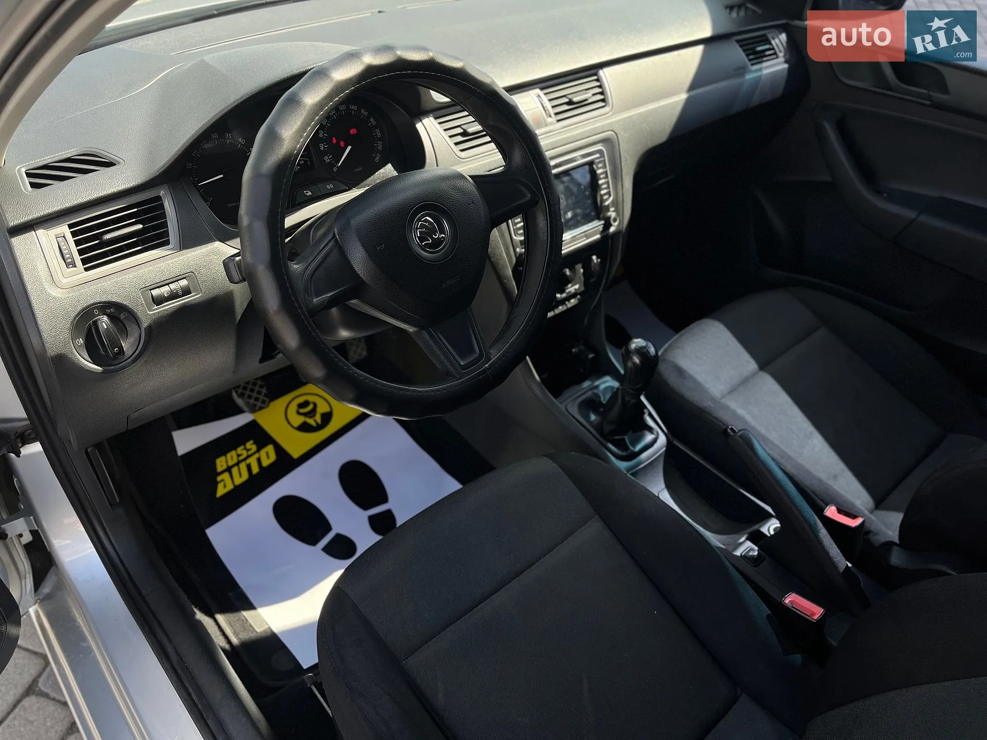 2015 Skoda Rapid - мініатюра 11
