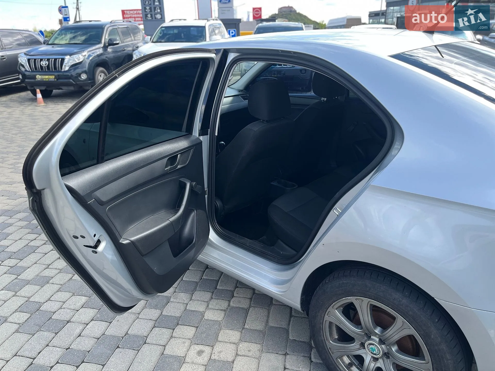 2015 Skoda Rapid - мініатюра 32