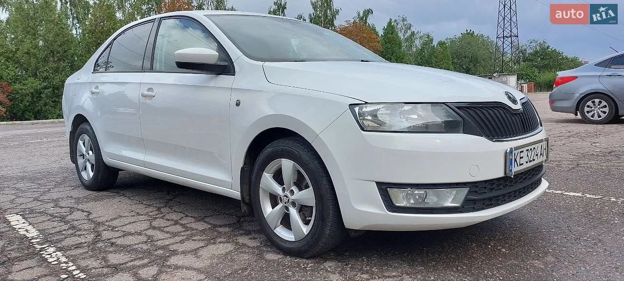 2013 Skoda Rapid - мініатюра 2