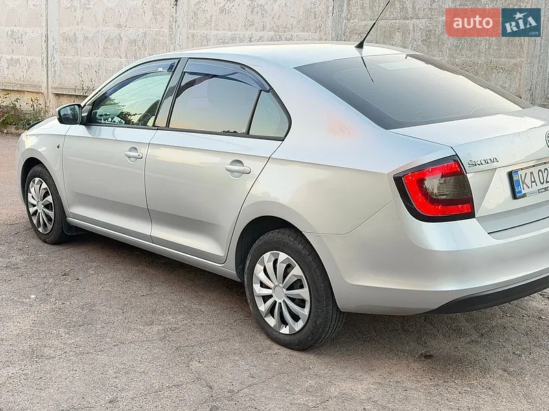 Skoda Rapid 2013