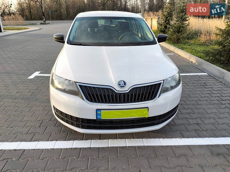 Skoda Rapid 2015