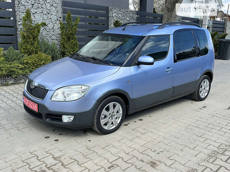 Мінівен Skoda Roomster Scout 2008 в 