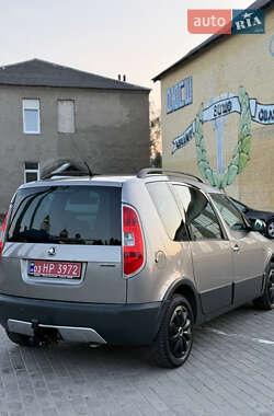 Мінівен Skoda Roomster Scout 2008 в 