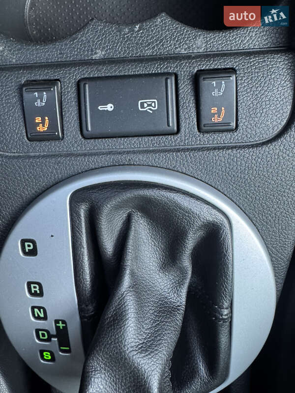 Мінівен Skoda Roomster Scout 2008 в Луцьку