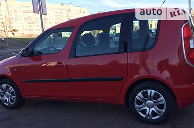 Минивэн Skoda Roomster 2012 в Луцке