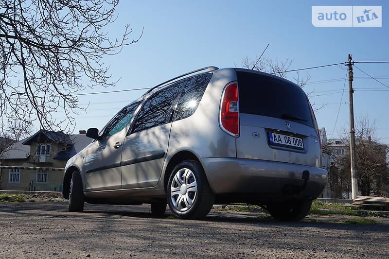 Універсал Skoda Roomster 2009 в Самборі