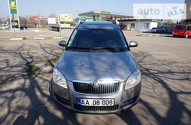 Универсал Skoda Roomster 2009 в Самборе