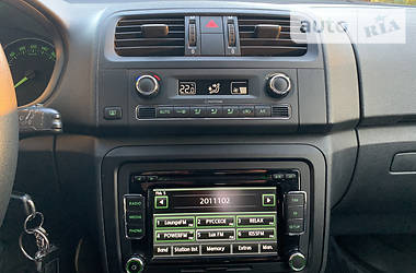 Минивэн Skoda Roomster 2013 в 