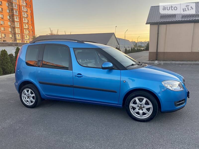 Хэтчбек Skoda Roomster 2010 в Днепре