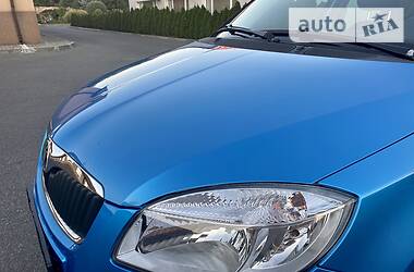 Хетчбек Skoda Roomster 2010 в 