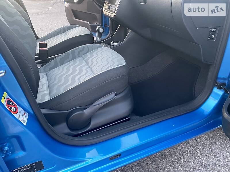 Хэтчбек Skoda Roomster 2010 в Днепре