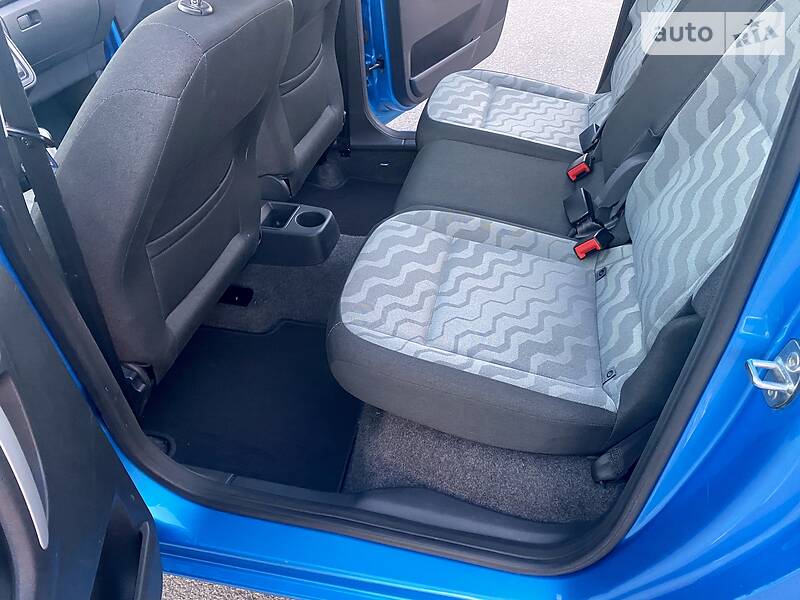 Хэтчбек Skoda Roomster 2010 в Днепре