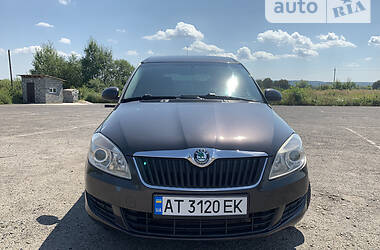 Минивэн Skoda Roomster 2011 в Калуше