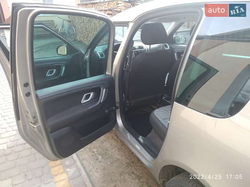 Микровэн Skoda Roomster 2009 в Любешове