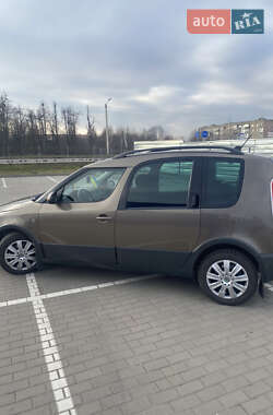 Мікровен Skoda Roomster 2011 в Дубні
