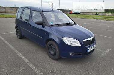 Микровэн Skoda Roomster 2009 в Киеве