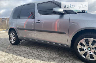 Микровэн Skoda Roomster 2011 в 