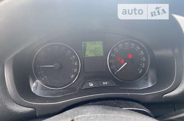 Микровэн Skoda Roomster 2011 в 