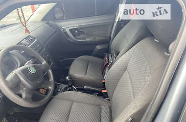 Микровэн Skoda Roomster 2011 в 