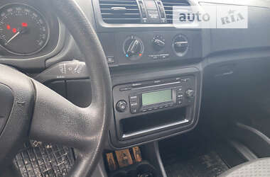 Микровэн Skoda Roomster 2011 в 