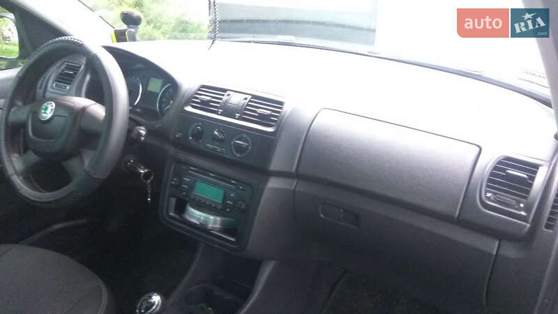 Мікровен Skoda Roomster 2011 в Тростянці
