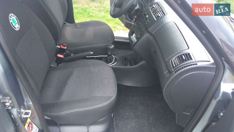 Мікровен Skoda Roomster 2011 в Тростянці