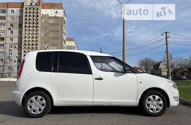 Микровэн Skoda Roomster 2011 в Николаеве