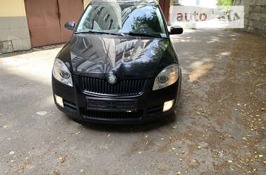 Мікровен Skoda Roomster 2009 в Тернополі