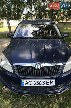 Микровэн Skoda Roomster 2011 в Камне-Каширском