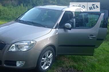 Микровэн Skoda Roomster 2008 в Ходорове