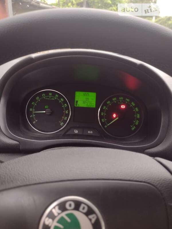 Микровэн Skoda Roomster 2010 в Хмельницком