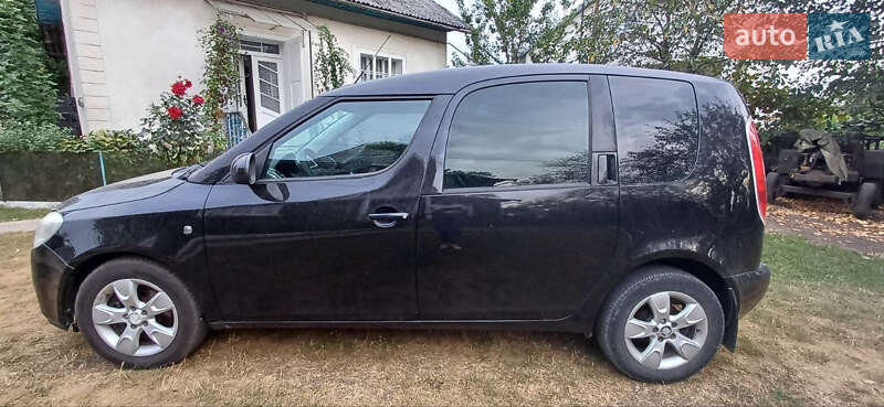 Микровэн Skoda Roomster 2007 в Шипинцах