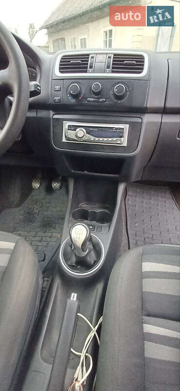 Микровэн Skoda Roomster 2007 в Шипинцах