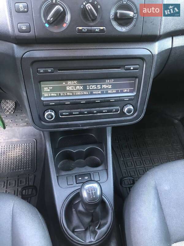 Микровэн Skoda Roomster 2014 в Луцке фото 13 Микровэн Skoda Roomster 2014 в Луцке