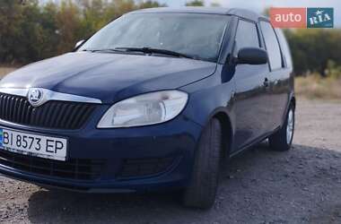 Микровэн Skoda Roomster 2013 в 