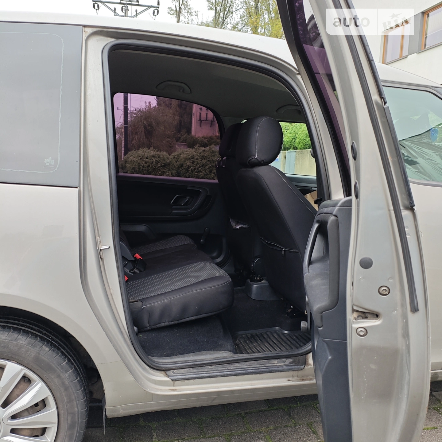 2010 Skoda Roomster - мініатюра 13