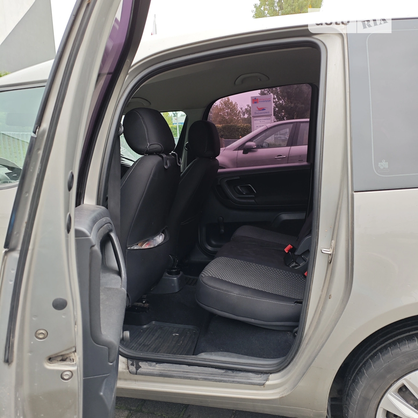 2010 Skoda Roomster - мініатюра 14