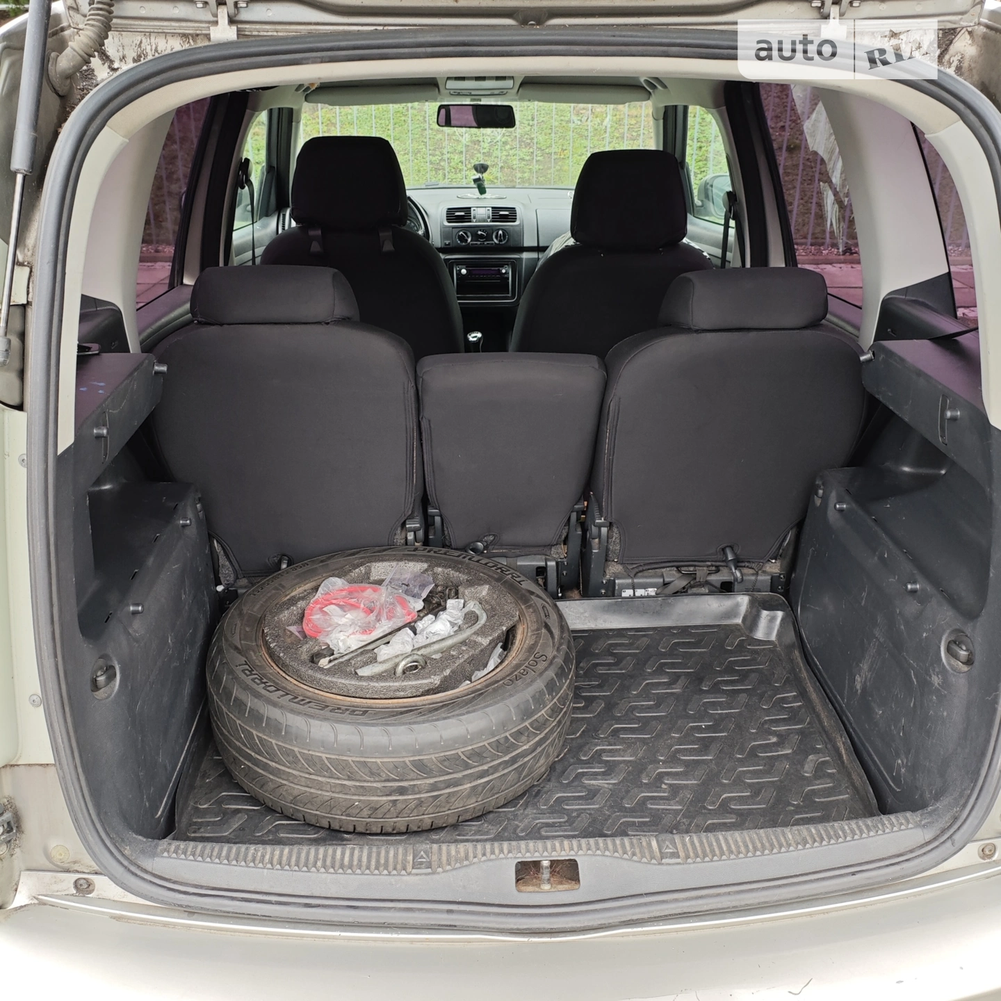 2010 Skoda Roomster - мініатюра 16