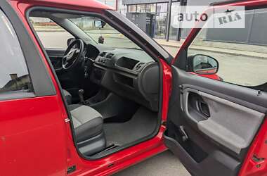 Микровэн Skoda Roomster 2011 в Киеве