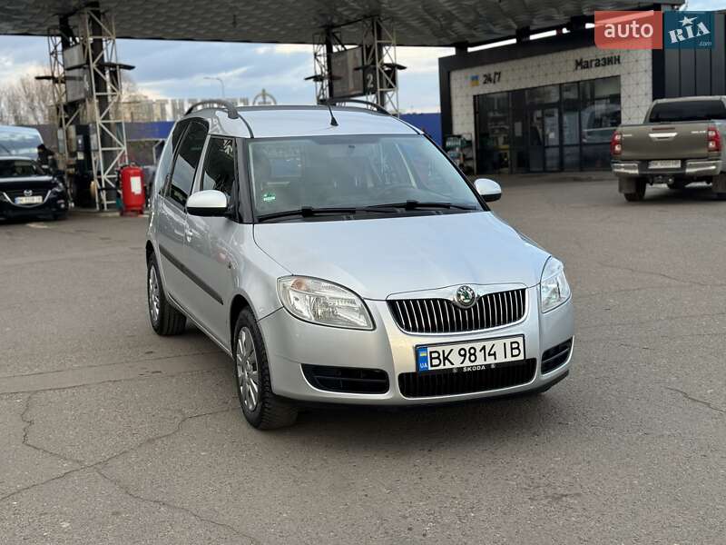 Мікровен Skoda Roomster 2008 в Дубні