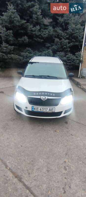 Мікровен Skoda Roomster 2014 в Дніпрі