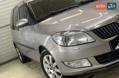 Мікровен Skoda Roomster 2011 в Сваляві