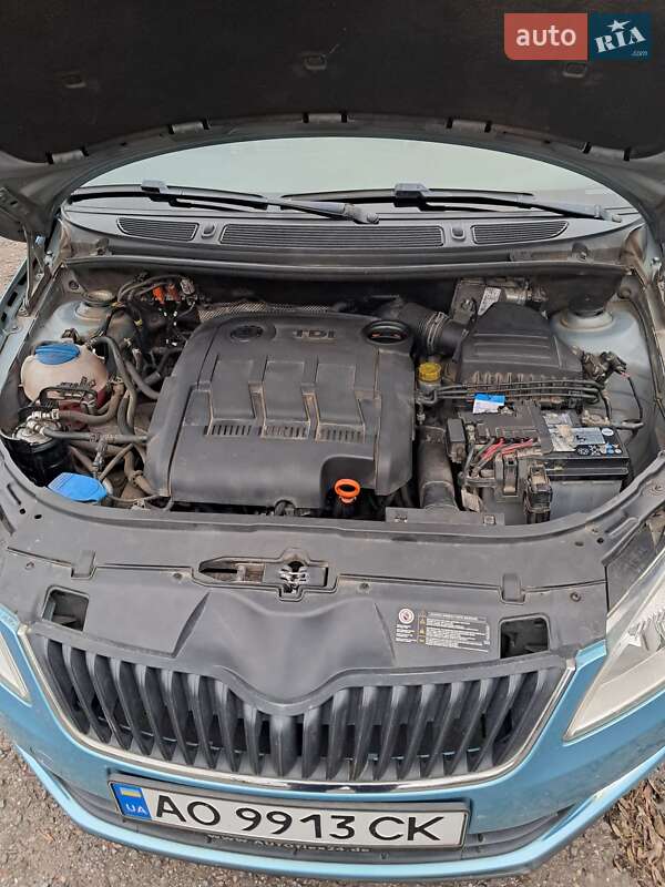 Микровэн Skoda Roomster 2010 в Мукачево