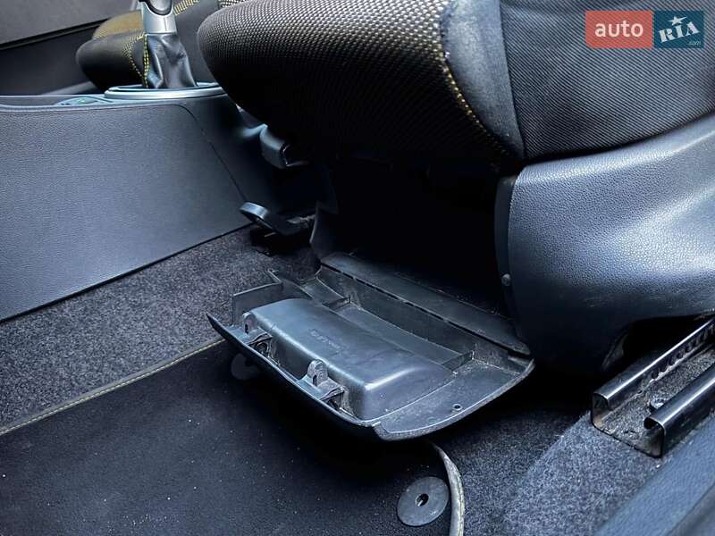 Мікровен Skoda Roomster 2008 в Чернігові