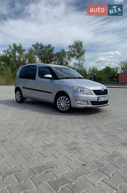 Микровэн Skoda Roomster 2012 в 