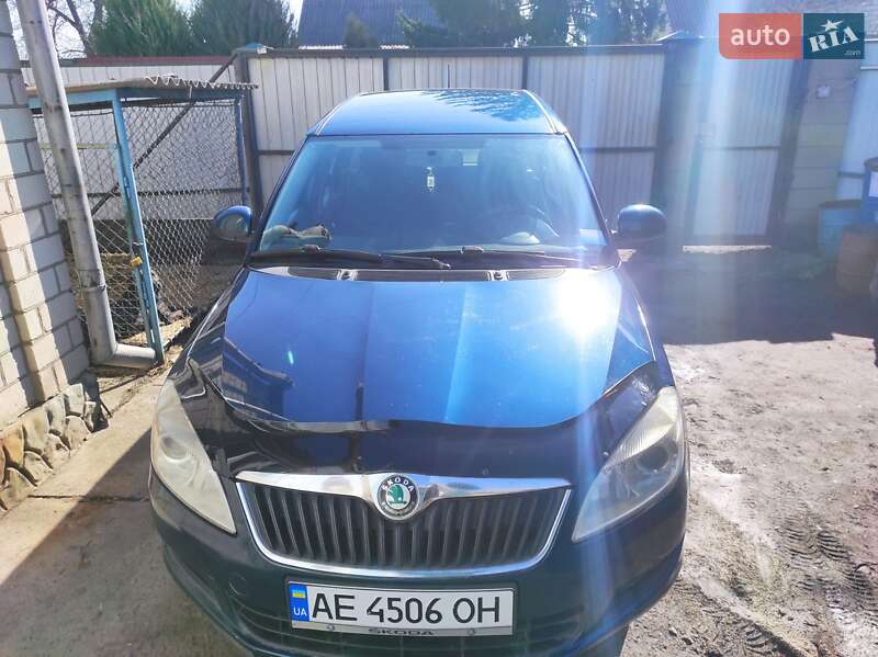 Skoda Roomster 2011