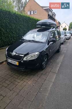 Микровэн Skoda Roomster 2012 в Кременчуге