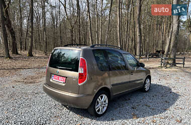 Микровэн Skoda Roomster 2012 в 