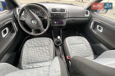 Микровэн Skoda Roomster 2009 в 