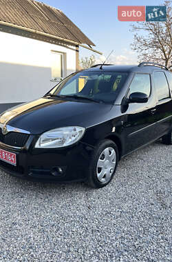 Микровэн Skoda Roomster 2007 в 